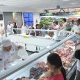 Si bien figura dentro de los 377 artículos del listado, los cortes de carne no integran los 101 cuyo precio debe ser exhibido obligatoriamente por los centros de compra para […]